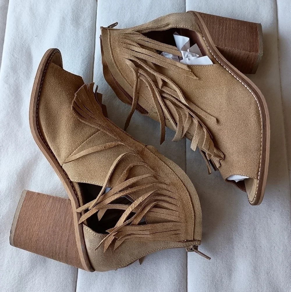 Musse & Cloud Anthropologie Fringed Tan Suede Leather Ankle Boots_9